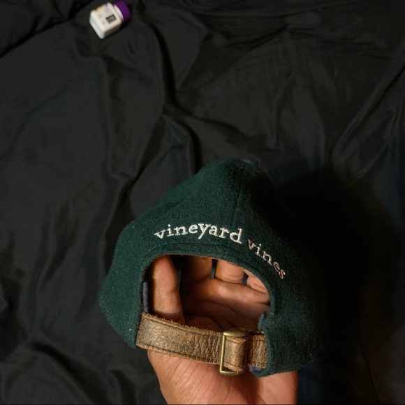 Vineyard Vines hat - Picture 3 of 5